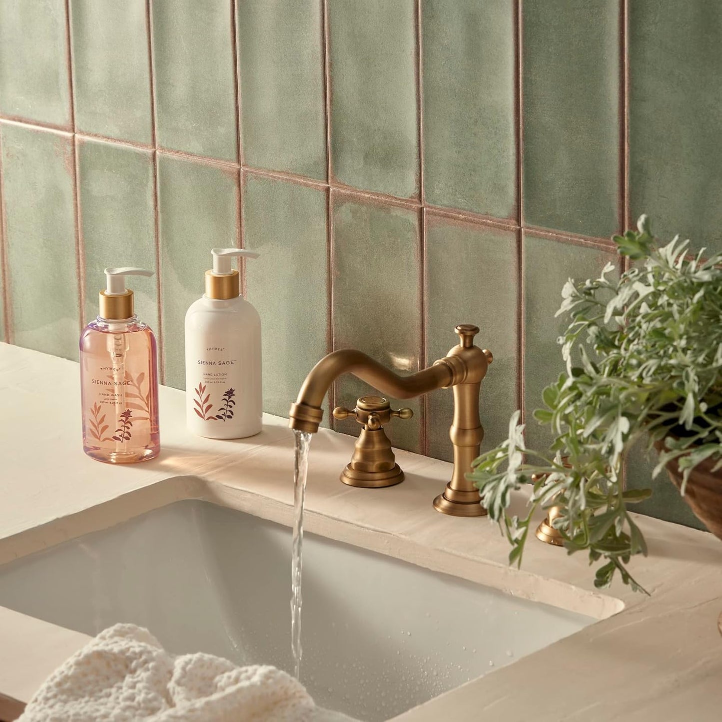 Thymes Moisturizing Hand Wash Soap - Luxury Glycerin & Calendula Formula - Comforting Sienna Sage, 8.25 oz