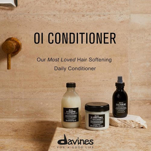 Davines OI Conditioner - Hydrating Cream for All Hair Types | Accelerates Drying & Adds Shine - 8.45 Fl Oz