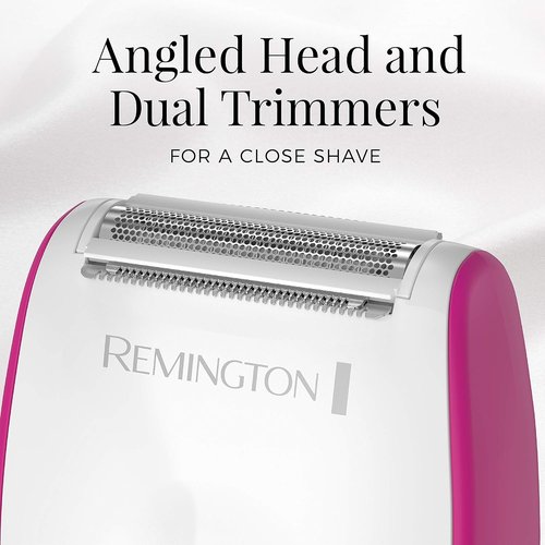 Remington WSF4810US Smooth & Silky Wet/Dry Shaver - Hypoallergenic Foil for Sensitive Skin