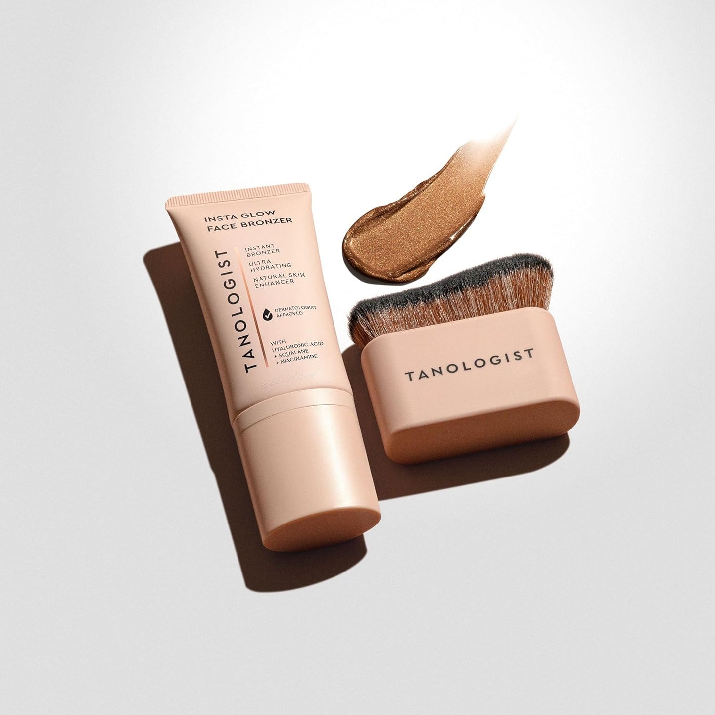 Tanologist Blending Brush - Streak-Free Application for Tanning Mousse & Lotion | Vegan & Cruelty-Free
