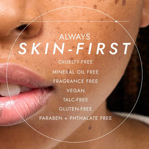 COVER FX Pressed Mineral Foundation - Shade M4 - Weightless Powder Foundation - Buildable Light to Full Coverage - Matte Finish - All Skin Types