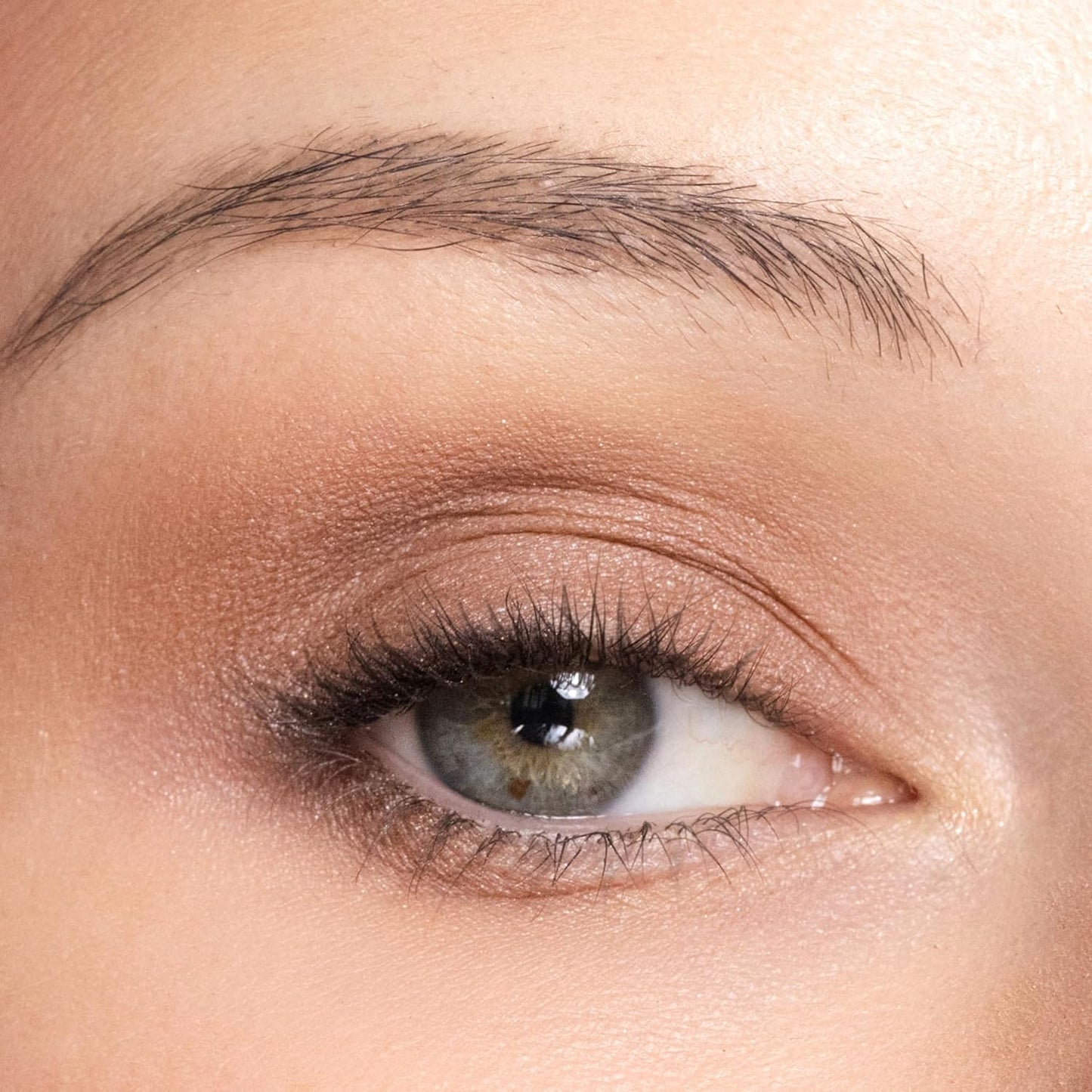 Trish McEvoy Glaze Eye Shadow Refill - Vibrant Color, Long-Lasting Formula | 0.04 OZ / 1.4 G