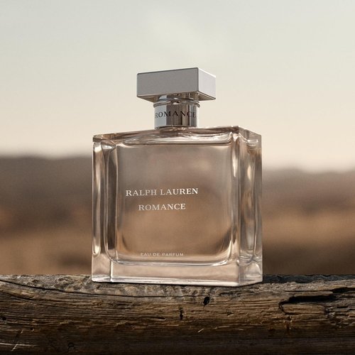Ralph Lauren Fragrances - Romance Eau de Parfum - Floral & Woody Women's Perfume with Rose, Jasmine, Berries