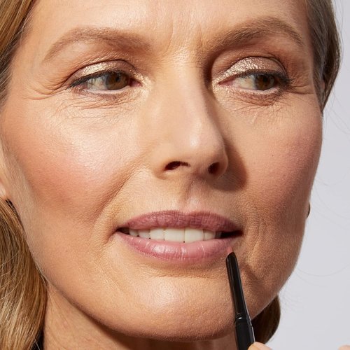 Laura Geller New York Modern Classic Lip Liner - Luxurious Creamy Formula, Prevents Feathering | Purely Pink