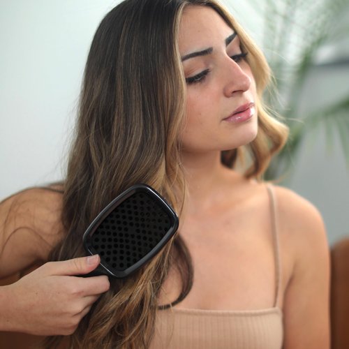 FHI Heat UNbrush Detangling Brush (3-Pack Bundle) — Hair Brush for All Wet/Dry Hair Types — Pain-Free Detangler Brush w/DuoFlex Anti Static Bristles — Lightweight Travel Hair Brush (Original Black)