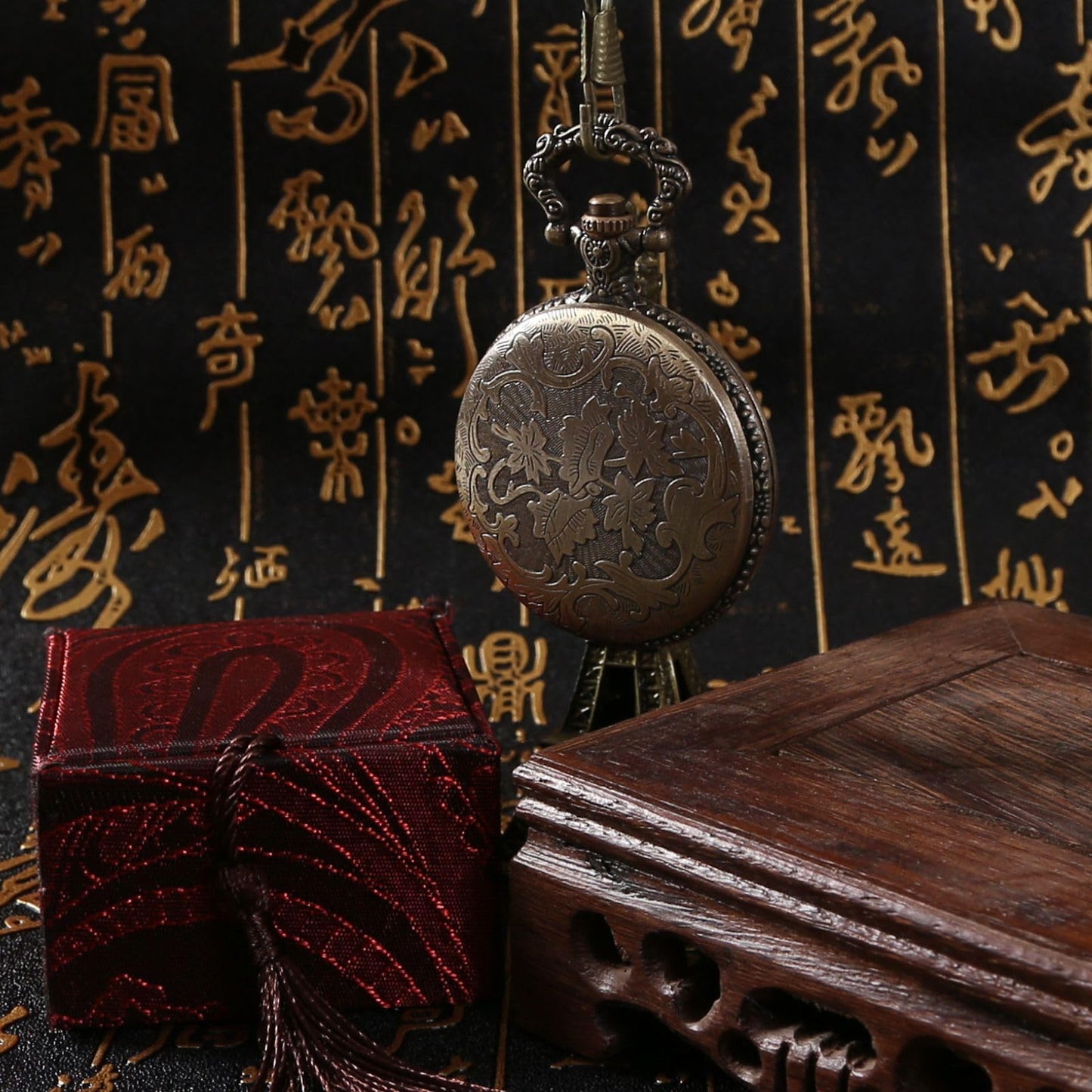 TOWDREU Scrying Mirror, Natural Black Obsidian Mirror Witch Witchcraft for Divination, Meditation, Witchy Gifts, Bronze