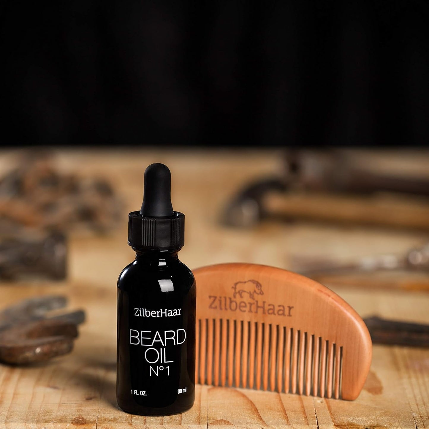 ZilberHaar Beard Oil Set - Nourishing Beard Oil with Brush & Comb for Perfect Grooming