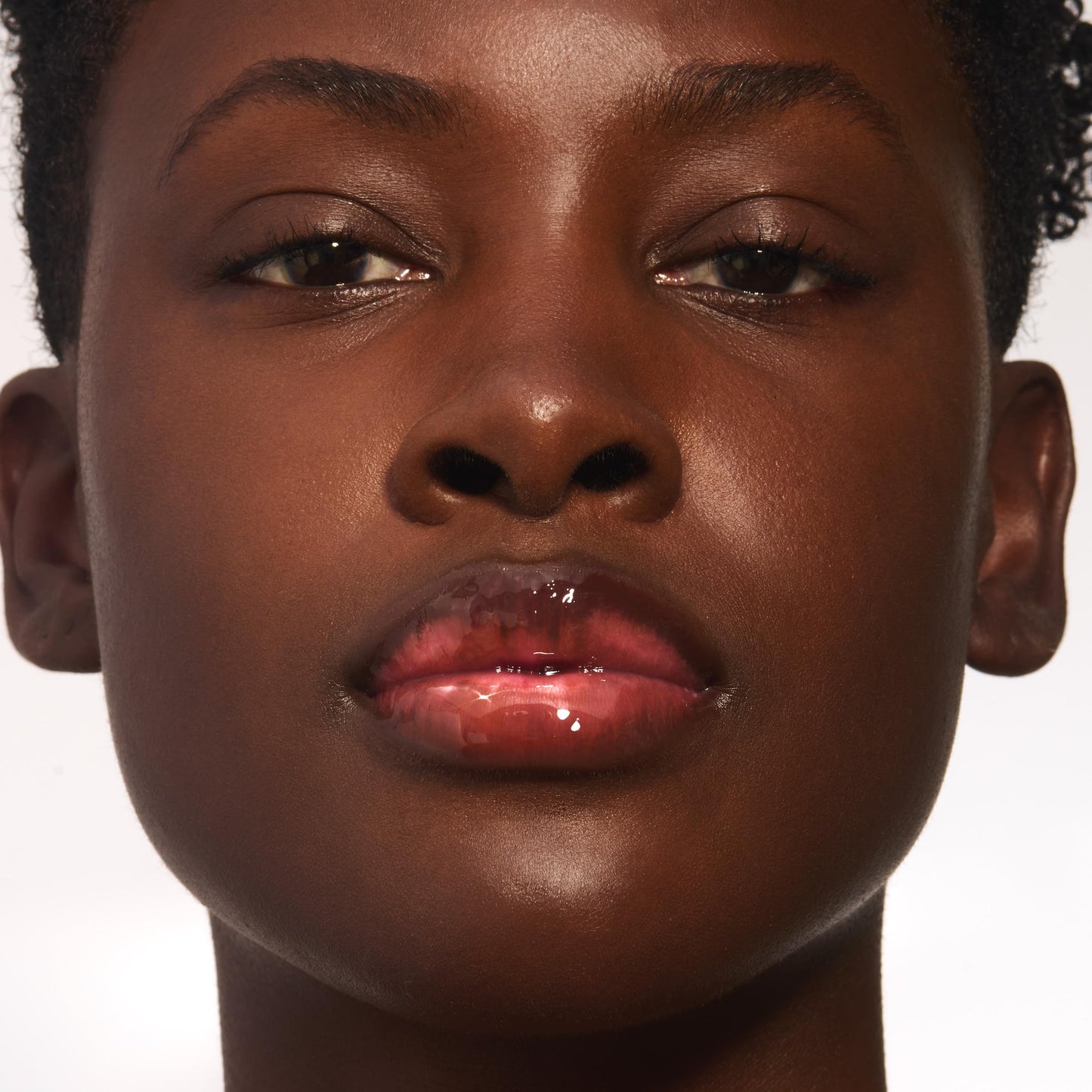 Clarins Lip Comfort Oil | Soothes, Comforts, Hydrates and Protects Lips | Sheer, High Shine Finish | Visibly Plumps | 93% Natural Ingredients | Organic Sweetbriar Rose Oil, Rich in Omega-6 and Omega-3