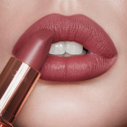 Charlotte Tilbury Matte Revolution Lipstick - Long-Lasting, Buildable Color & Nourishing Formula - Creamy Finish