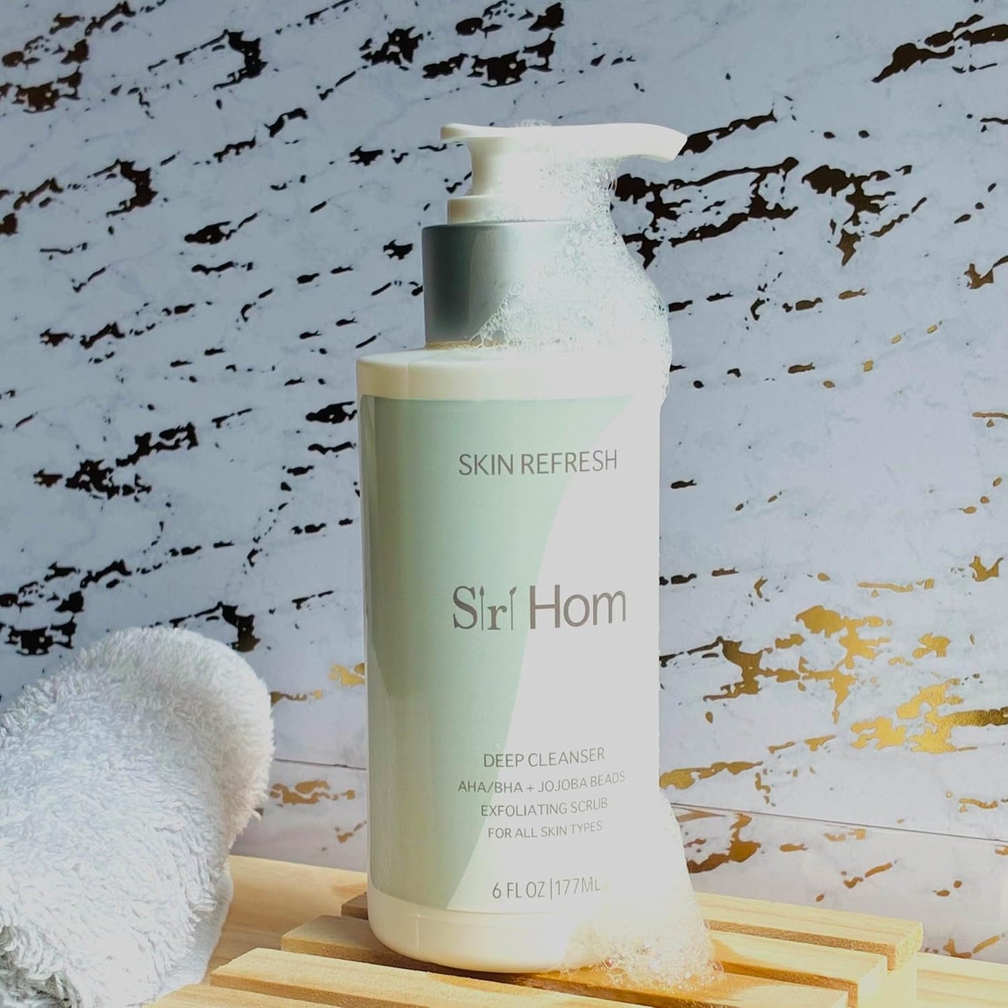 Skiennix Skin Refresh Deep Cleanser - AHA/BHA Exfoliating Scrub with Jojoba Seeds