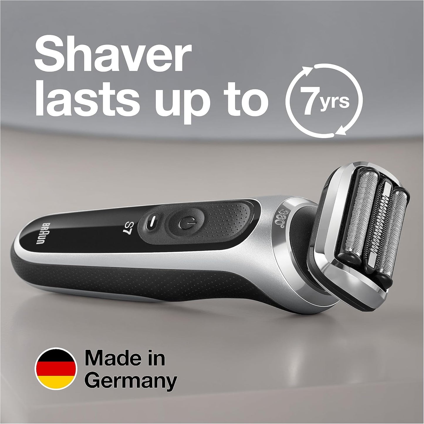 Braun Series 7 7032CS Electric Razor for Men - Wet & Dry Rechargeable Foil Shaver with Beard Trimmer | Silver