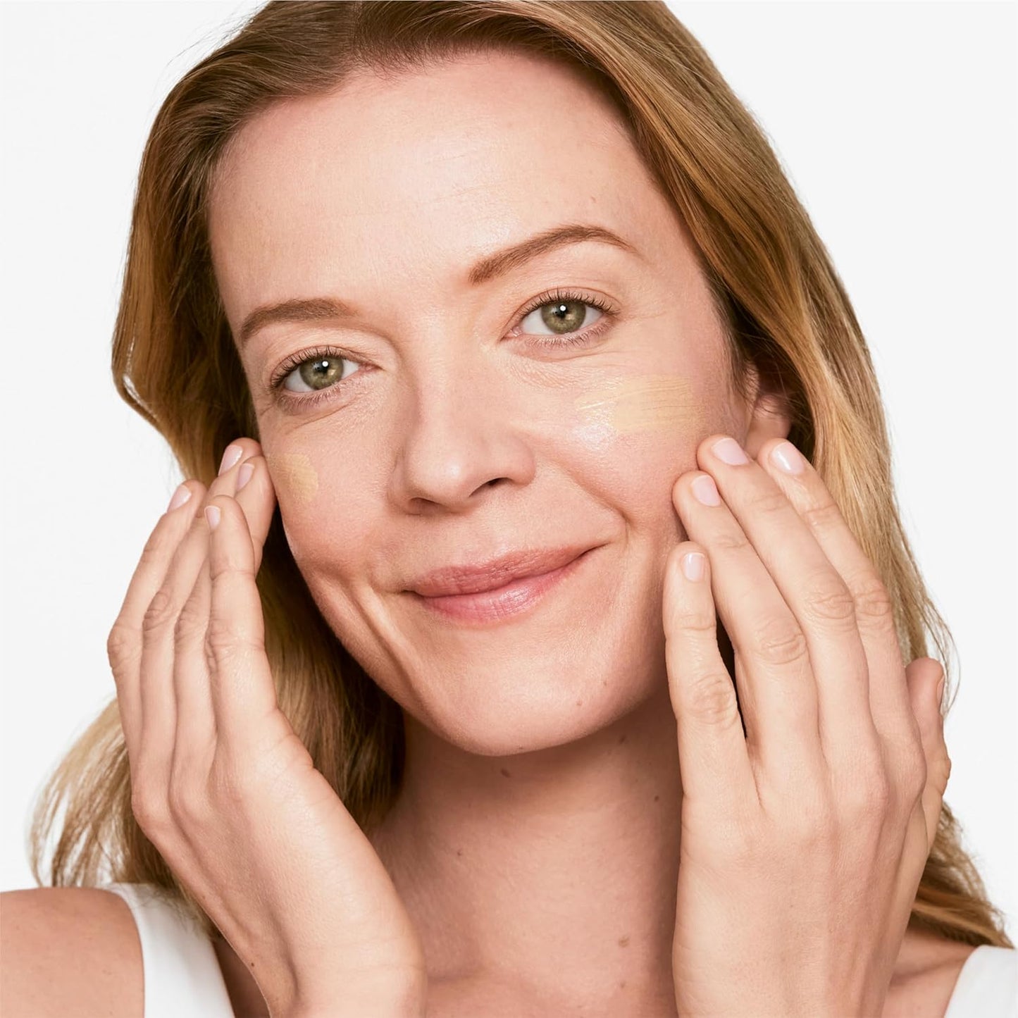 Clinique City Block Sheer Daily Face Protector - Oil-Free SPF 25 | Lightweight & Safe for Sensitive Skin
