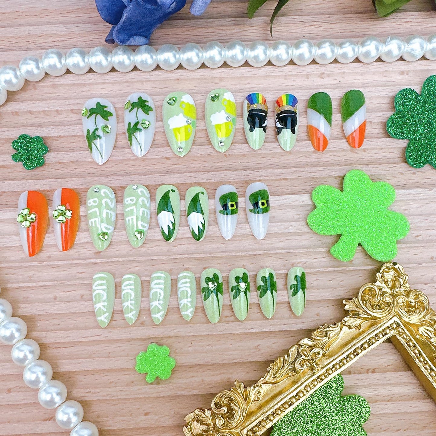 24Pcs St Patrick's Day Press on Nails Short Square Gold French Tip Fake Nails with Gold Rhinestones Horseshoe Rainbow Shamrocks False Nails St Patricks Day Acrylic Nails Irish Stick on Nails for Women