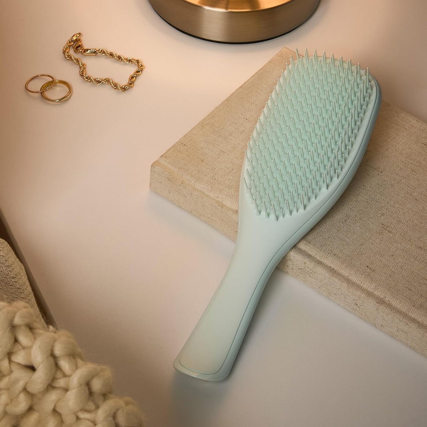 Tangle Teezer Fine Ultimate Detangler Brush, Dry & Wet Hair Brush to Detangle & Reduce Breakage for Fine Hair Types, Ice Blue