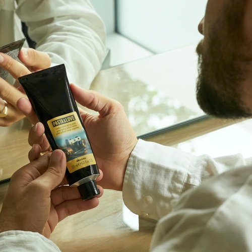 Davines Pasta & Love Medium-Hold Styling Paste - Workable Hair Paste for Satin Finish & Texture, 4.23 Fl Oz