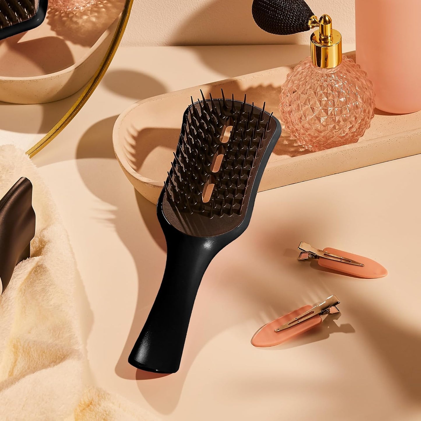 Tangle Teezer Ultimate Blow Dry Brush - Vented Hair Brush for Quick Blowouts | Adds Volume & Lift, Jet Black