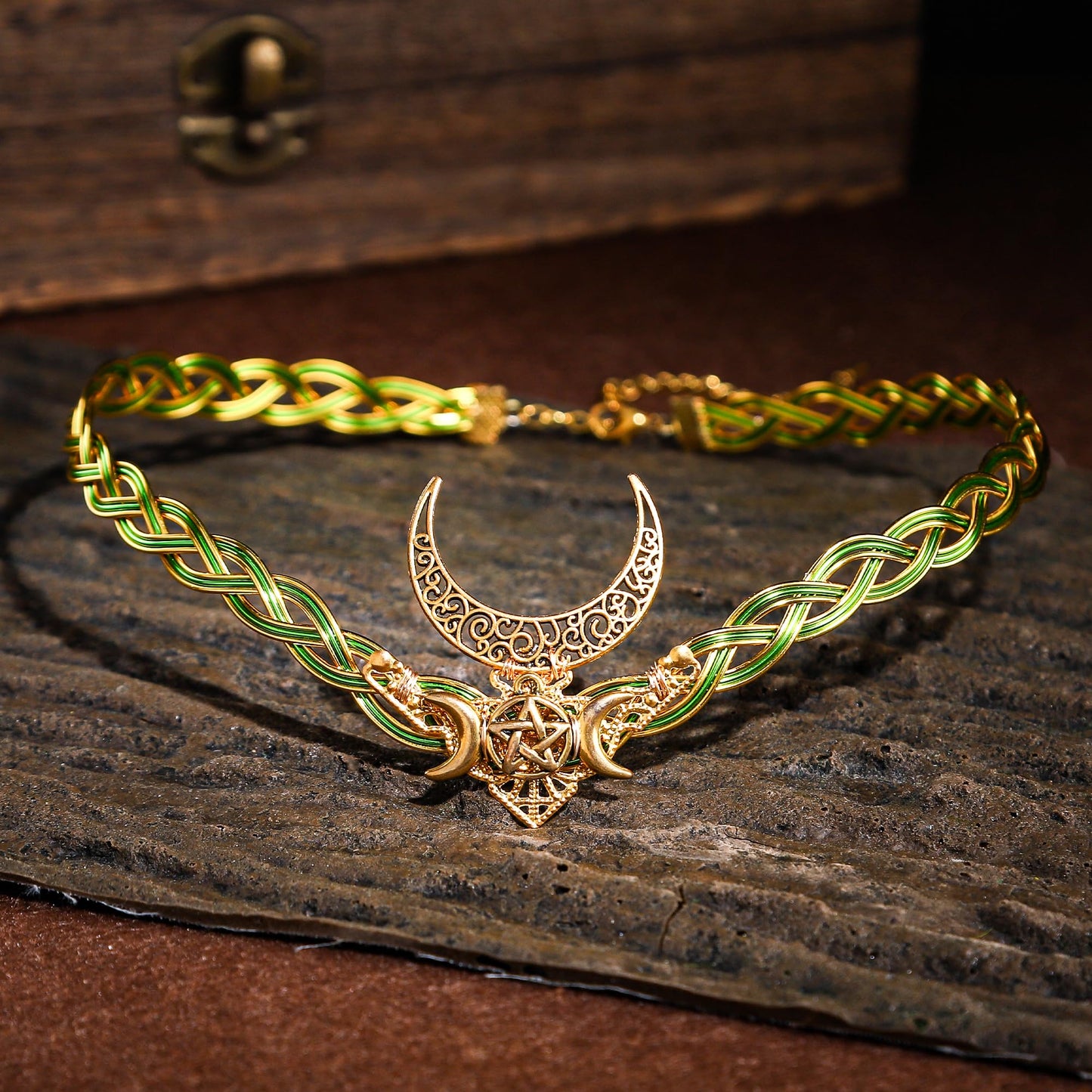 CoTeeZa Handmade Elf Fairy Circlet - Renaissance Moon Viking Crown Weave Nordic Knights Accessories for Men Women Medieval Halloween Celtic Retro Festival Party Braid Golden Headband