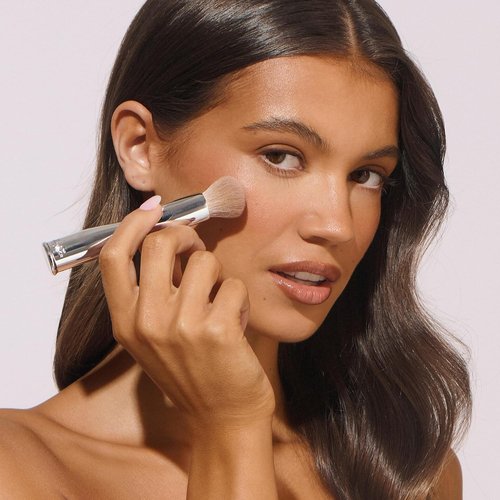Loving Tan Flawless Face Tan Brush - Streak-Free Self Tanning & Contouring Tool | Vegan, Premium Bristles