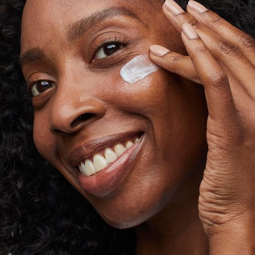 No7 HydraLuminous+ Hydrating Face Mask - Dual Phase Overnight Treatment with Hyaluronic Acid & Niacinamide (3.5 Fl Oz)