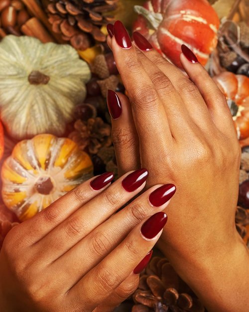 Gelish MINI Gel Nail Polish - TPO-Free, Long-Lasting, Vibrant Color, 9mL Professional Quality