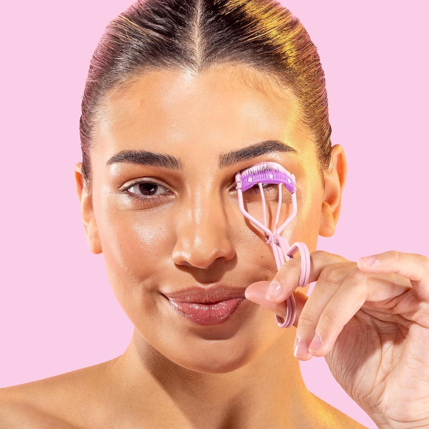 The Quick Flick Eyelash Curler - Stainless Steel Design for All Eye Shapes | Pink Travel-Friendly Curler