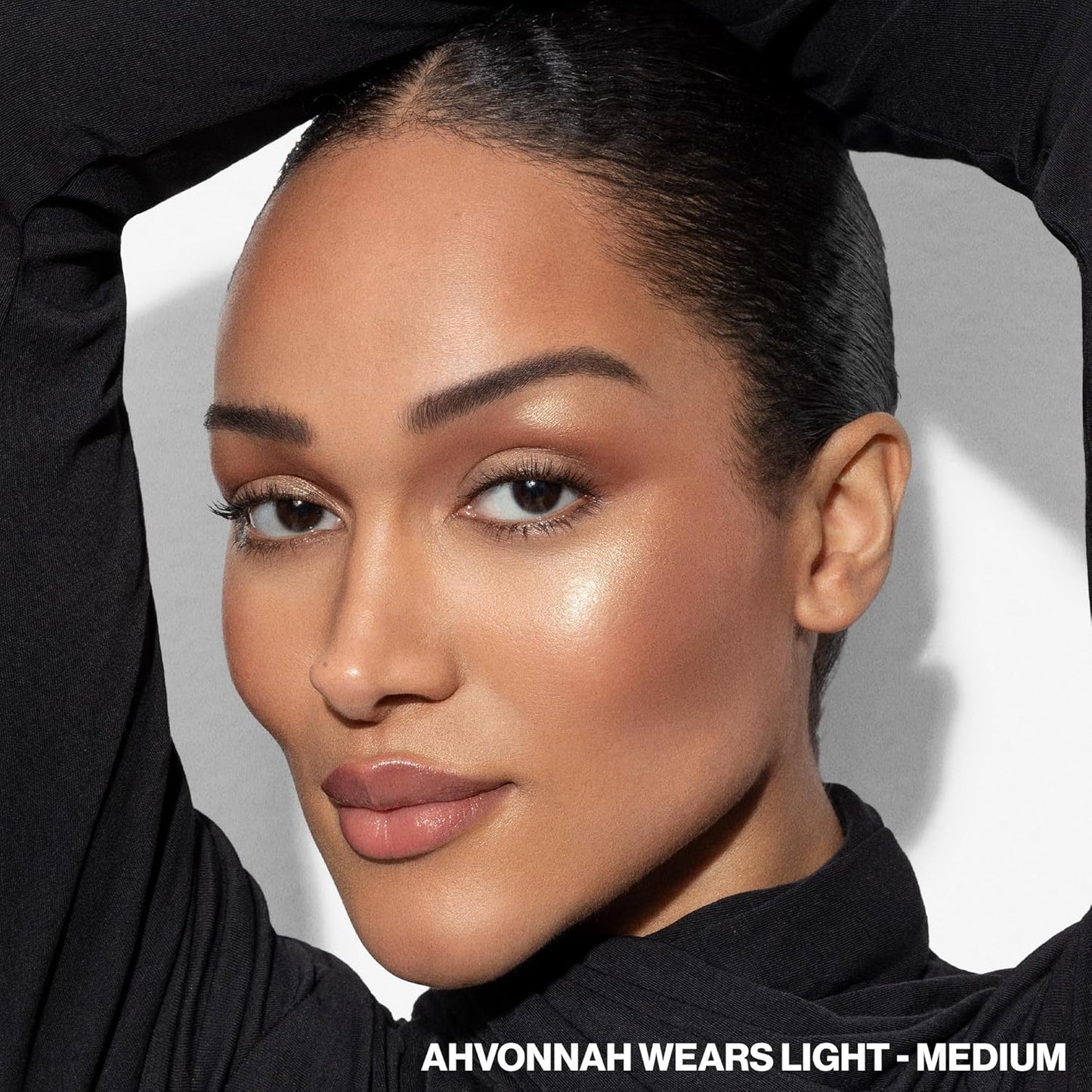 Smashbox The Cali Contour Palette - Six-Shade Contour Kit with Highlighter, Bronzer & Blush for Dimension & Glow