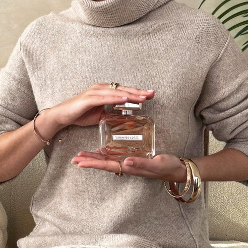 Jennifer Lopez Promise Perfume, Eau De Parfum Spray 3.4 Fl Oz (100 ml) Floral Woody Womens Perfume, Notes of Citrus, Amber, Dewy Honeysuckle