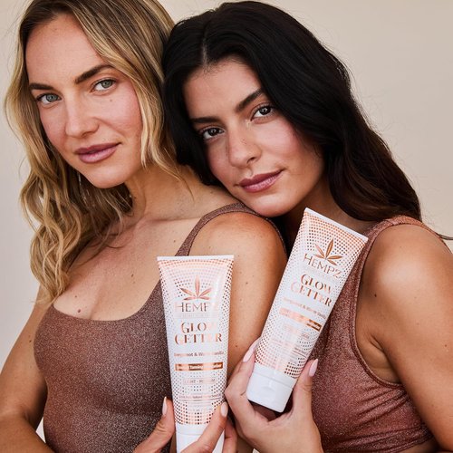 Hempz Glow Getter Self-Tanning Lotion - Gradual Light to Medium Tan | 7.5 oz