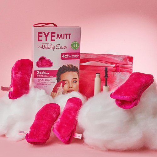 Original MakeUp Eraser Eye MITT - Effortlessly Remove All Eye Makeup With Water | Pack of 4 Mitts + Laundry Bag