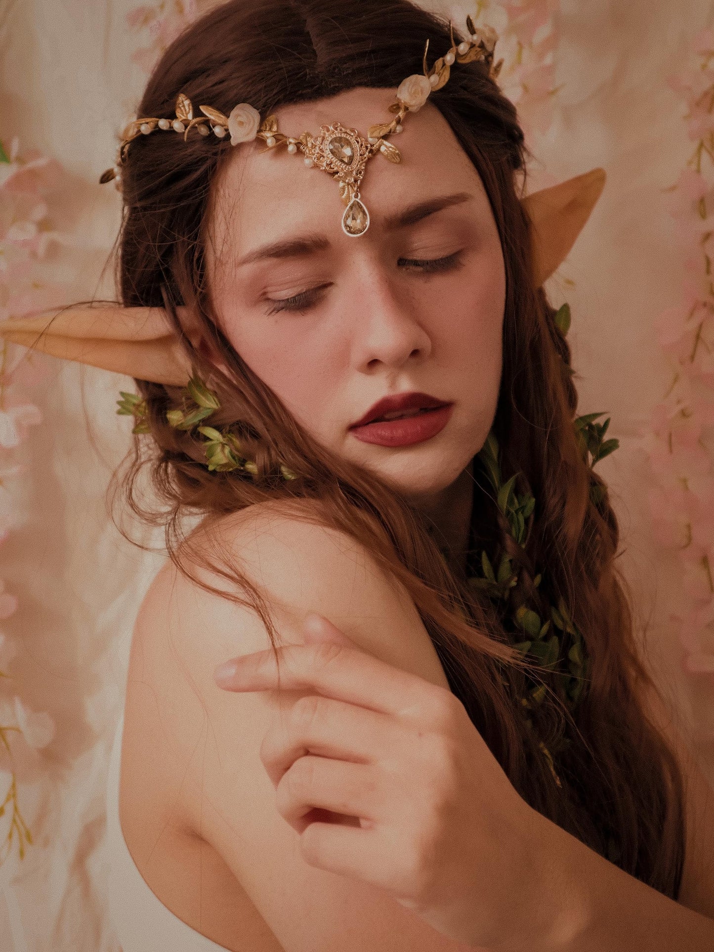 MOSTORY Handmade Gold Fairy Crown Elf Flower Headband Elven Circlet Floral Headpiece for Women Girls Renaissance Fair Halloween Cosplay Photo Shoot