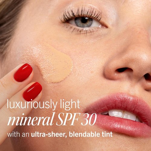 First Aid Beauty - Weightless Liquid Mineral Sunscreen SPF 30 | Ultra Sheer Tint, 1.5 oz
