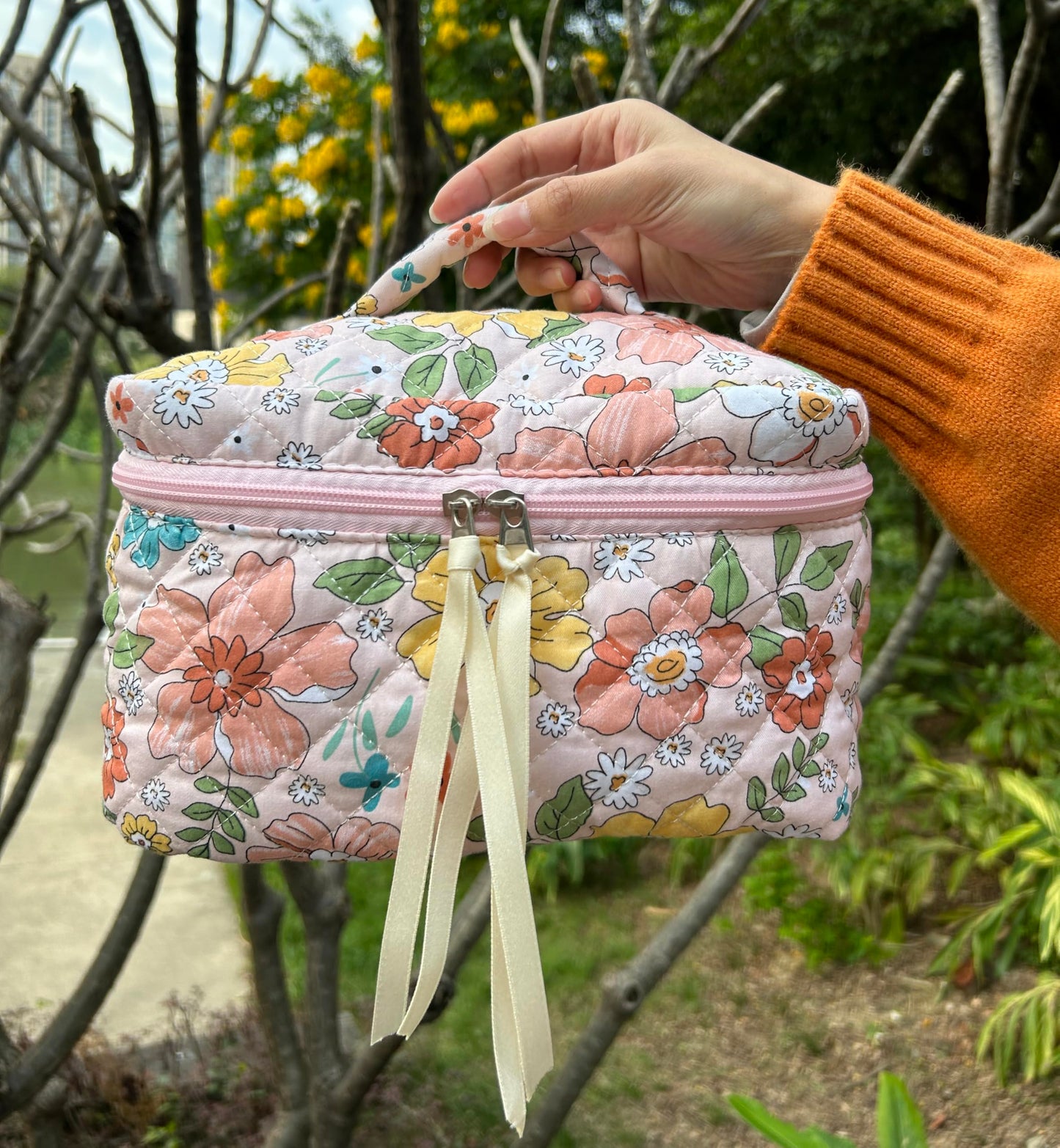 PAZIMIIK Cotton Makeup Bag for Women Large Quilted Travel Cosmetic Case Girls' Make Up Organizer,Floral Orange