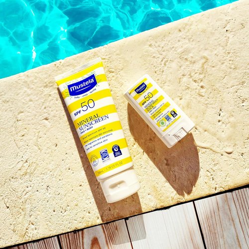 Mustela Baby Mineral Sunscreen Stick SPF 50 - Ultra Sheer, Water Resistant & Fragrance-Free | 0.6 oz.
