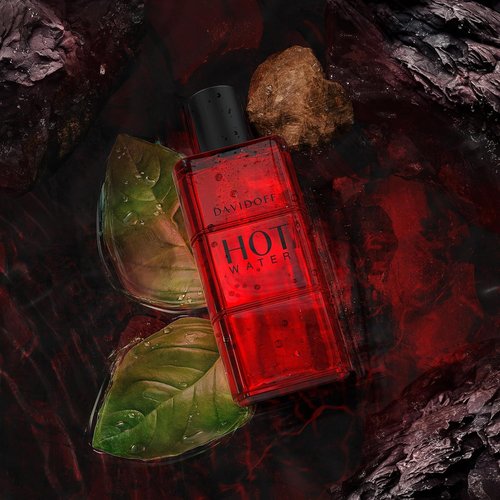 Davidoff Hot Water Eau de Toilette - Ambery Men's Cologne with Basil, Paprika & Benzoin - Long Lasting Luxury Fragrance