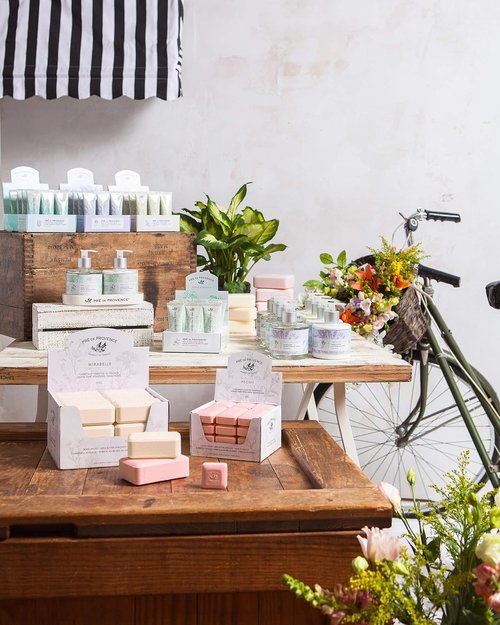 Pre de Provence Hand Lotion - Shea Butter Enriched, Silky Smooth Formula, Milk Scent, 11 Fl Oz