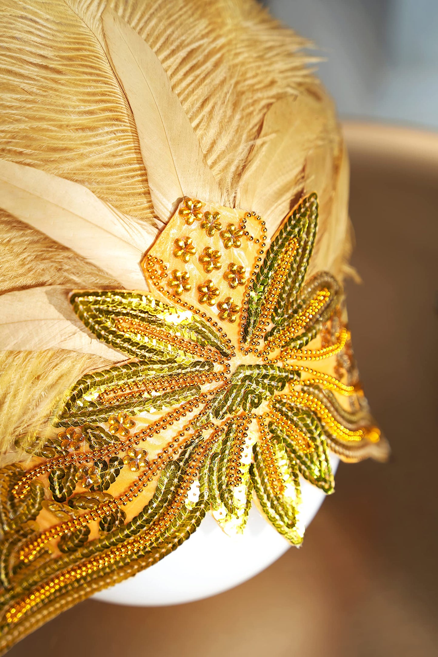 BABEYOND Carnival Feather Headpiece Showgirl Headband Women's Feather Pageant Headband 1920s Flapper Headband (Gold)