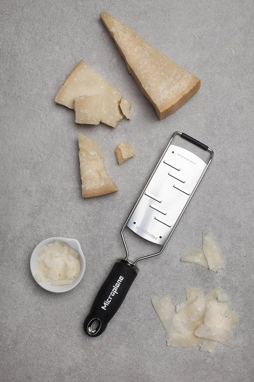 Microplane Gourmet Series Parmesan Cheese Shaver - Handheld Design in Black for Effortless Grating