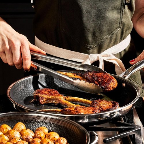 HexClad Hybrid Nonstick 10-Inch Frying Pan - Stay-Cool Handle, Dishwasher Safe & Oven Safe Up to 900°F