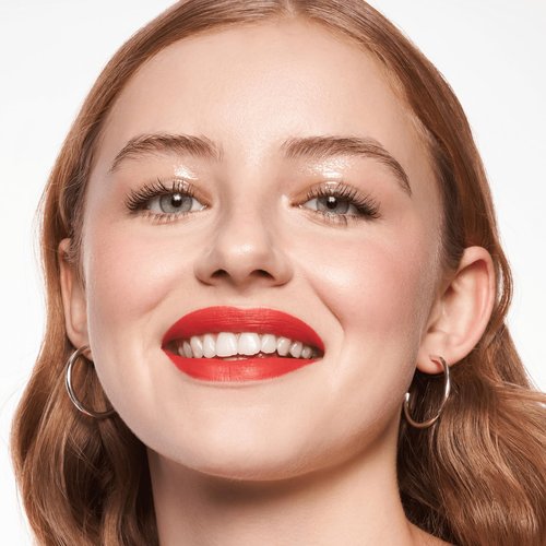 essence | Magic Filter Glow Booster | Complexion Perfector for a Radiant, Soft Focus Effect | Vegan & Cruelty Free