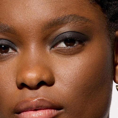 L'Oreal Paris Makeup Le Shadow Stick Eyeshadow - Blendable, Smudge-Resistant Cream in 490 All Night Black
