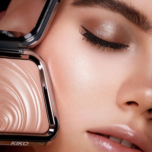 KIKO Milano Glow Fusion Highlighter - Intense Radiance for All Skin Tones | Versatile Powder