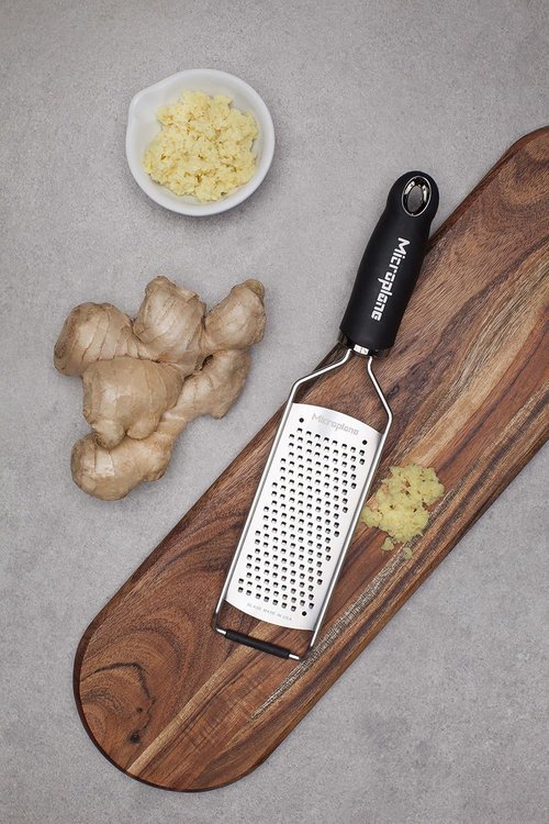 Microplane Gourmet Series Coarse Cheese Grater - Effortless Grating | Silver, 1 Count