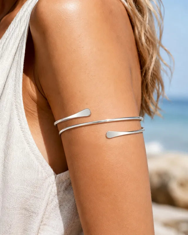 Minimalist Gold Plated Upper Arm Cuff Bracelet for Women - Adjustable Statement Jewelry