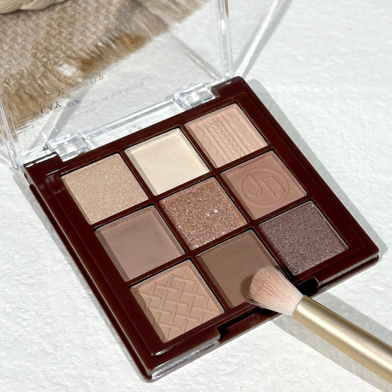 Earth Tones Eyeshadow Palette - 9 Matte, Glitter & Pearl Shades for Natural & Glam Looks