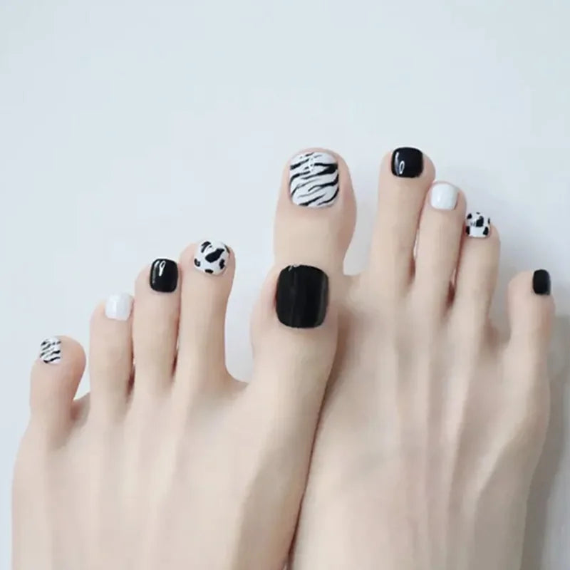 24PCS French Diamond Flower Fake Toenails Set Full Coverage Nail Art Tips Waterproof