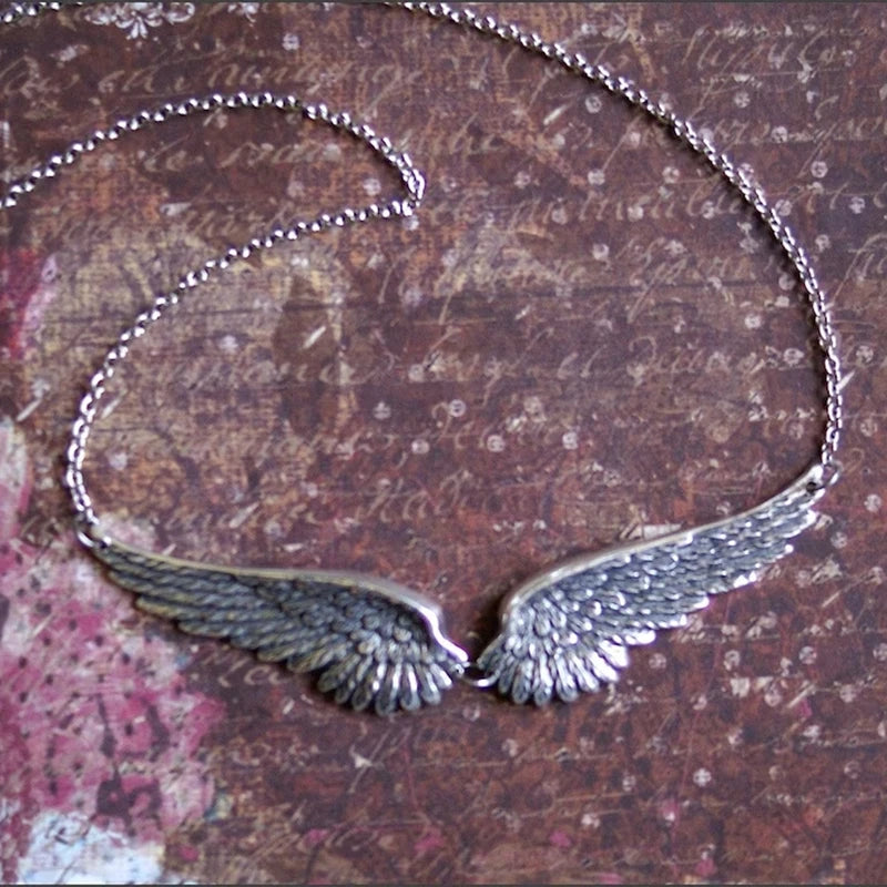 Vintage Angel Wings Feather Choker Necklace with Pendant for Women