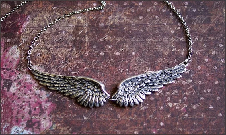 Vintage Angel Wings Feather Choker Necklace with Pendant for Women
