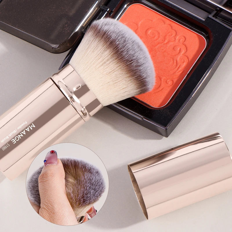 Retractable Foundation Makeup Brush with Cover - Kabuki Powder Blusher Brush for Travel