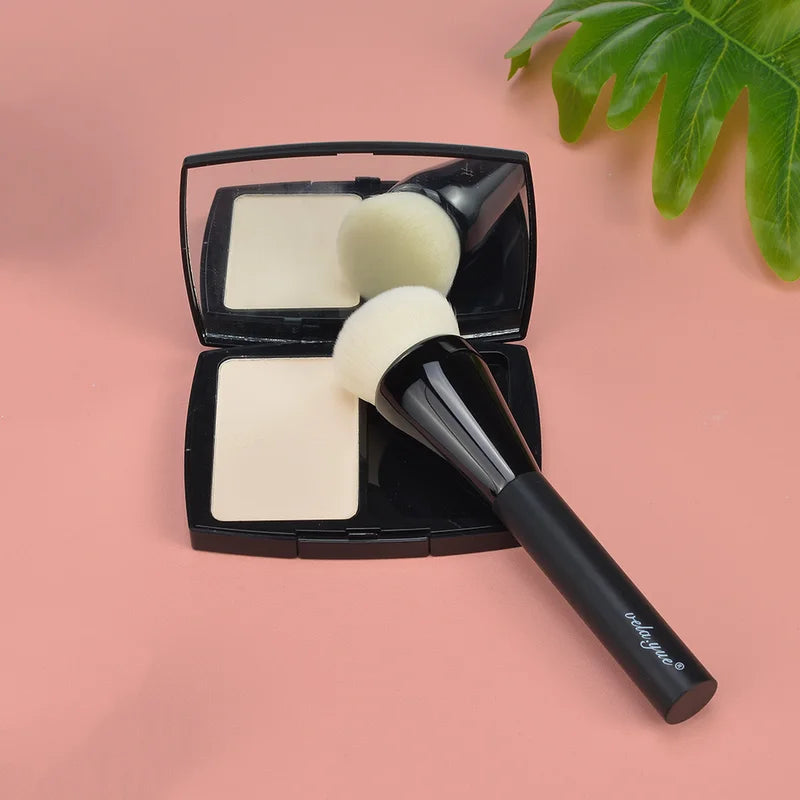 Full Coverage Makeup Foundation Brush - Blending & Concealing Sponge Applicator