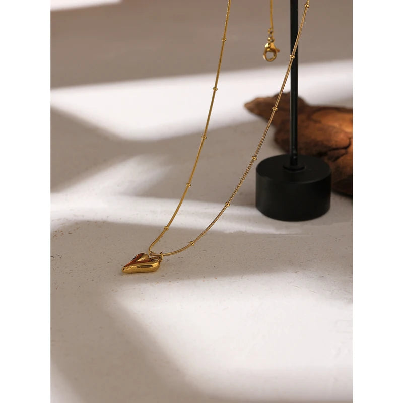 Women’s Heart Pendant Chain Necklace - Stainless Steel Choker Jewelry, Gift Idea